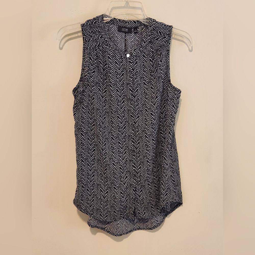 Apt. 9 Tank Bundle Size S - Picture 9 of 14